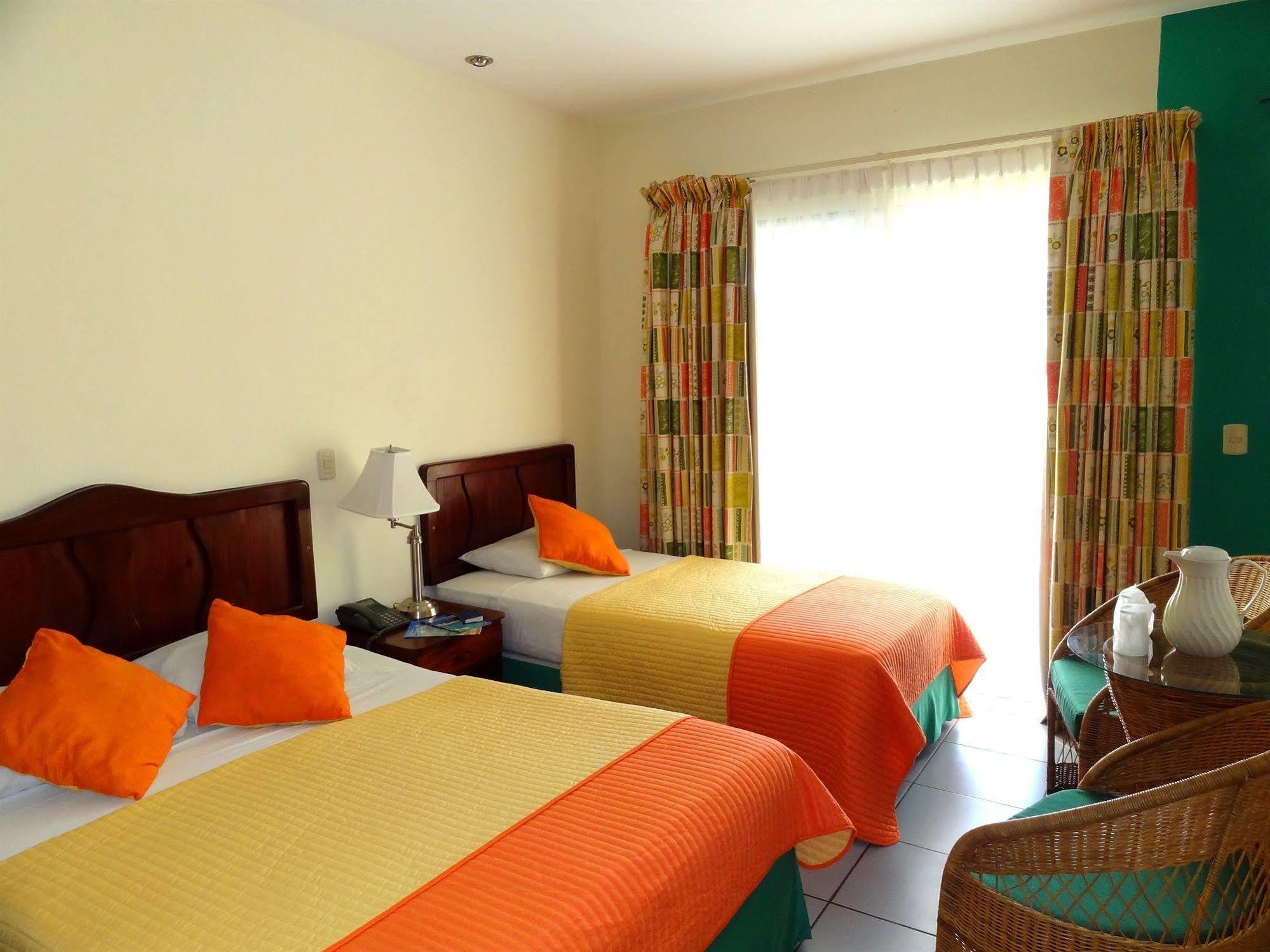 Hotel Costa Azul County Beach Puerto Cortes Dış mekan fotoğraf